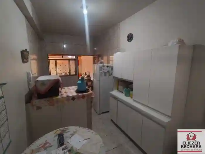 Casa com 3 quartos à venda, 75m² — foto 14 de 31