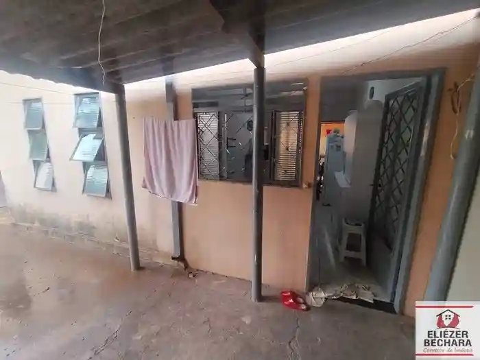Casa com 3 quartos à venda, 75m² — foto 24 de 31