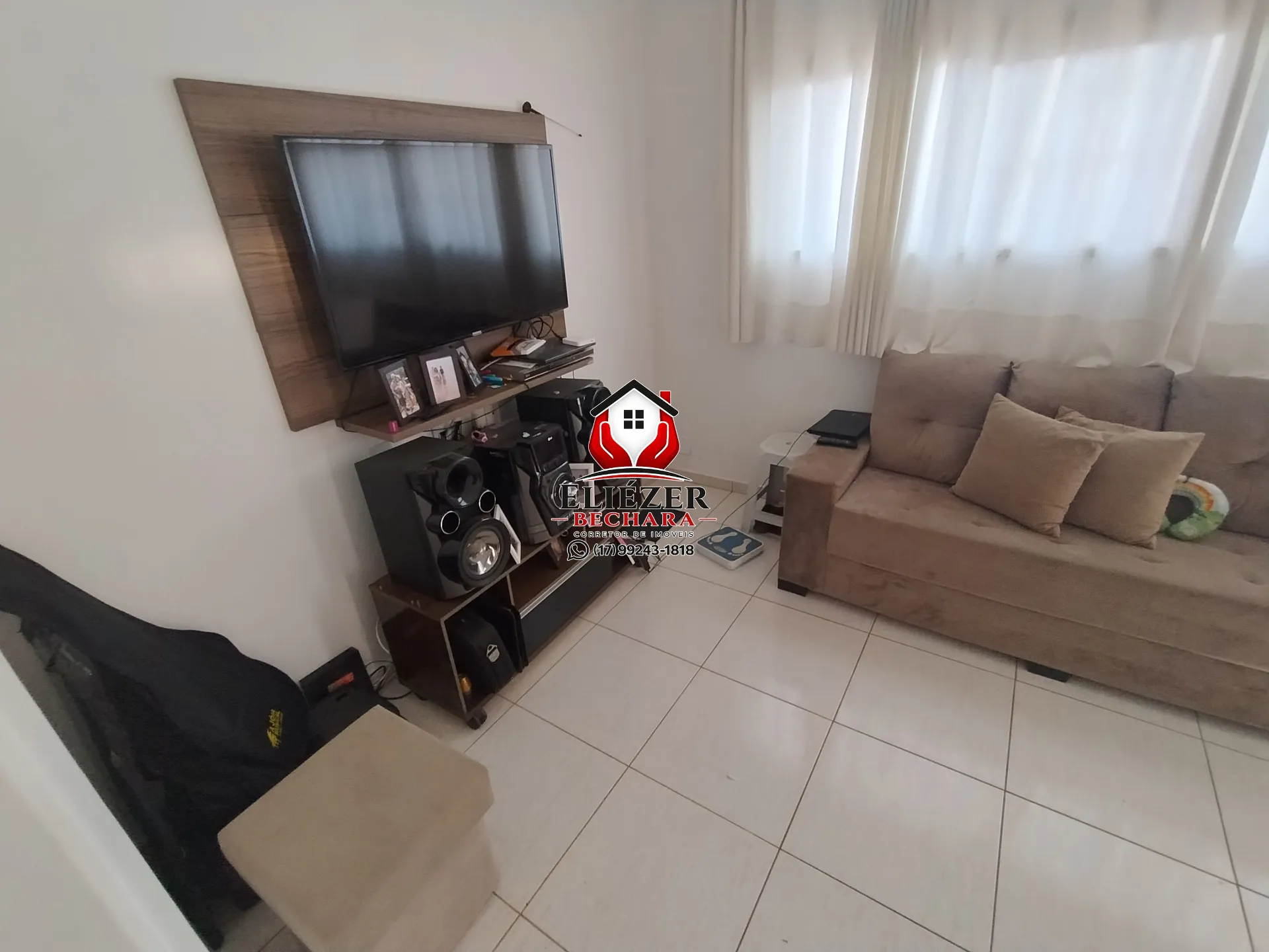 Casa com 3 quartos à venda, 170m² — foto 3 de 45