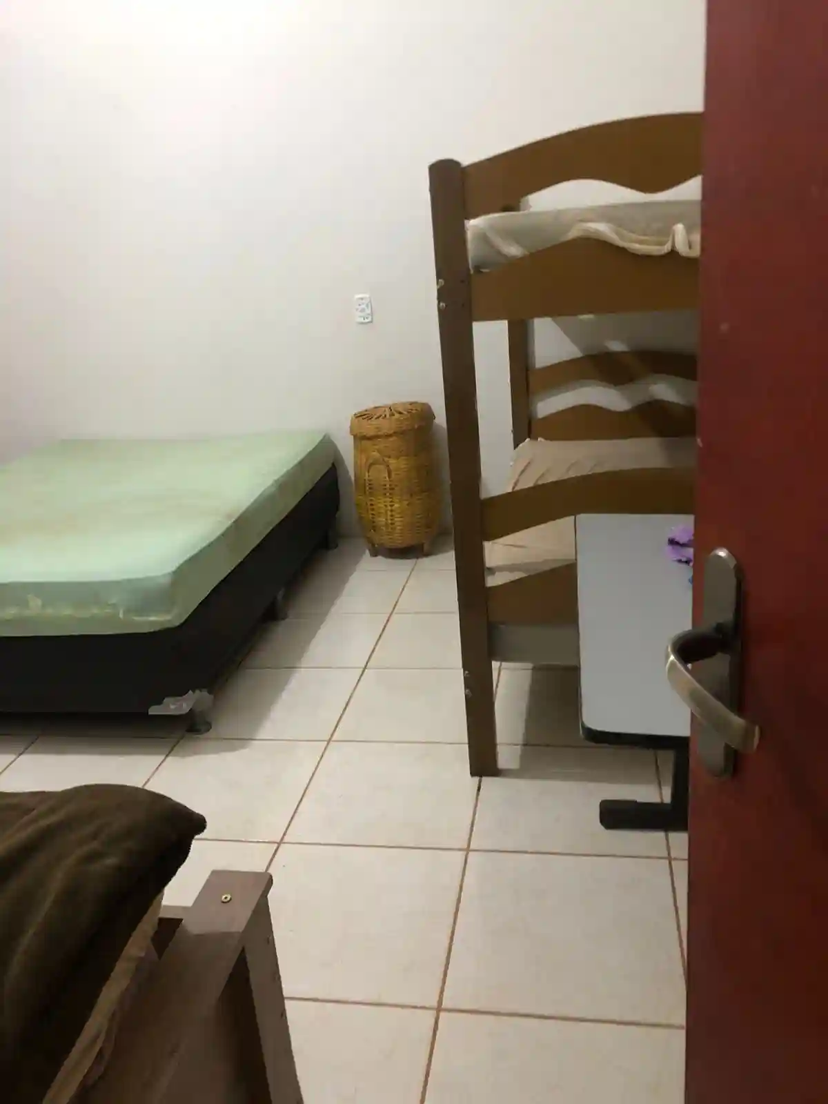 Casa de Condomínio com 4 quartos à venda, 180m² — foto 16 de 19