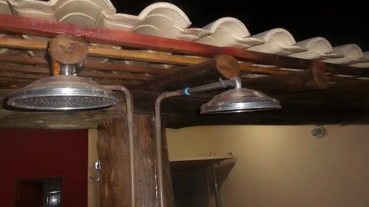 Casa de Condomínio com 4 quartos à venda, 180m² — foto 2 de 19
