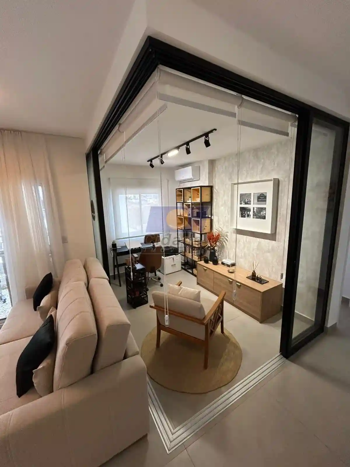 Apartamento com 3 quartos à venda, 77m² — foto 1 de 30