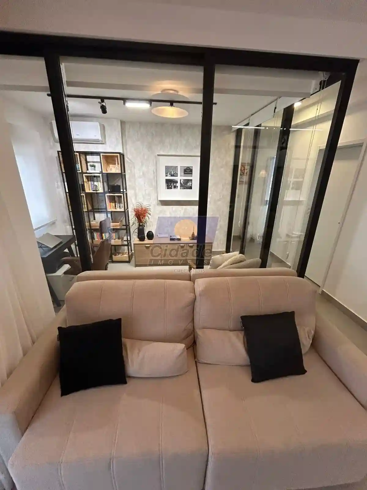 Apartamento com 3 quartos à venda, 77m² — foto 2 de 30