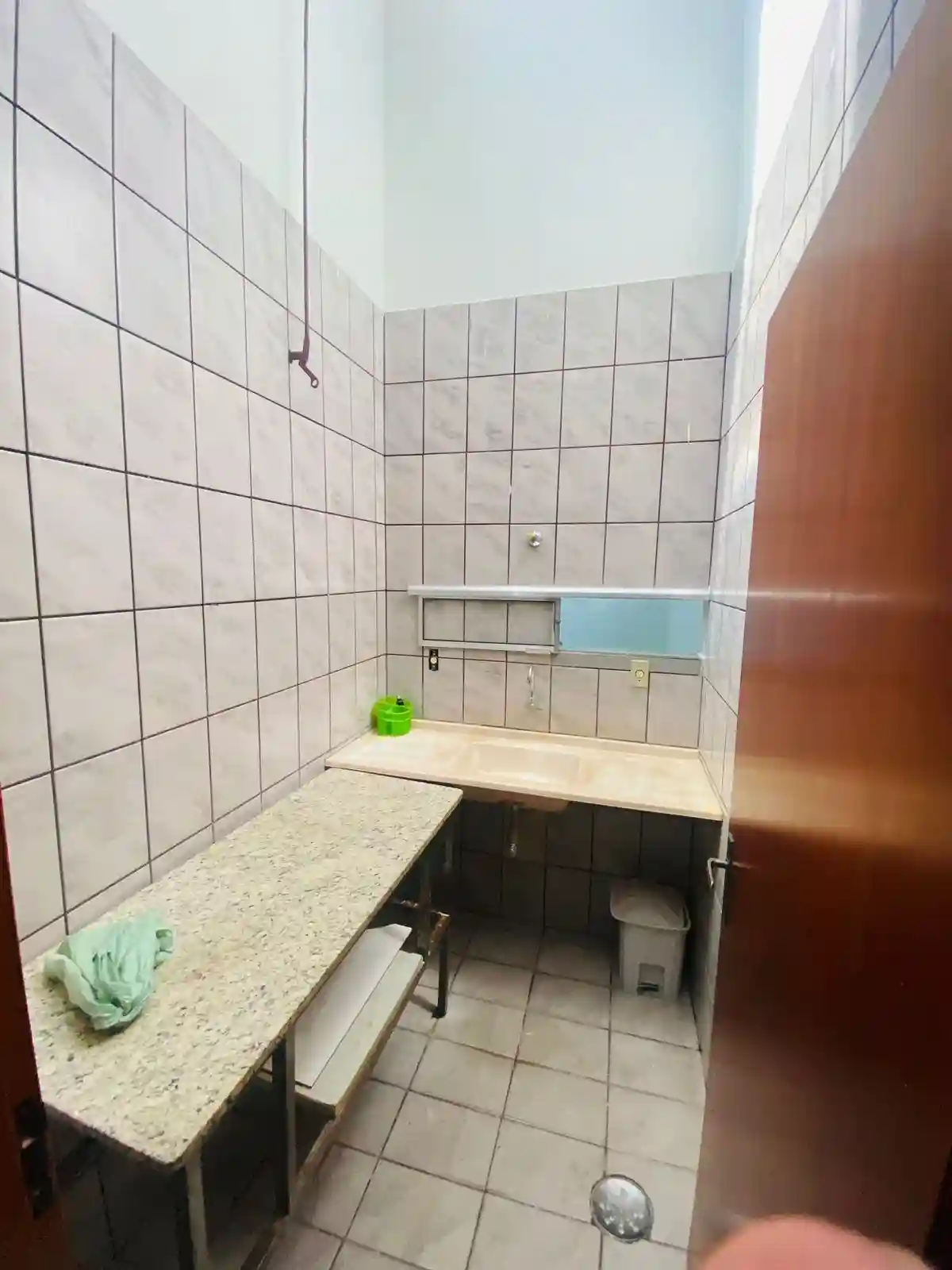 Conjunto Comercial / Sala  para aluguel, 70m² — foto 6 de 9