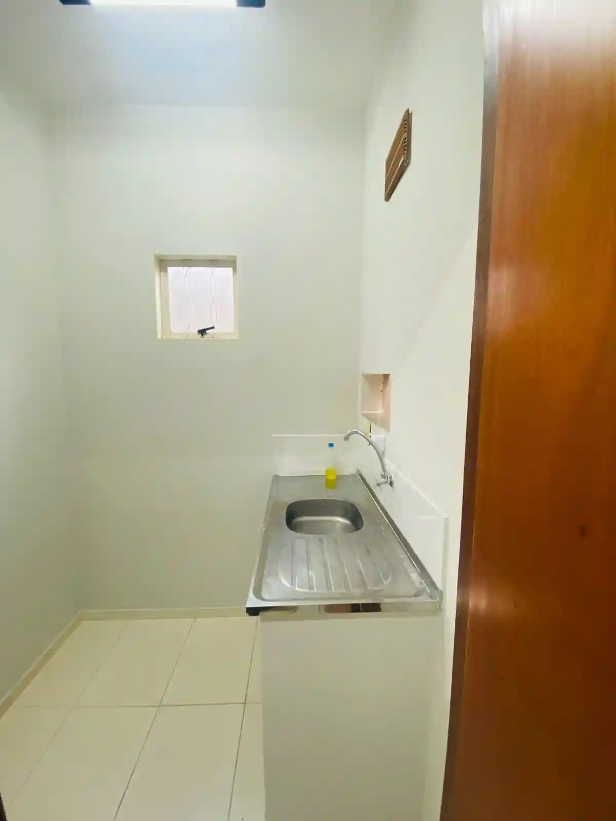 Conjunto Comercial / Sala  para aluguel, 70m² — foto 5 de 9