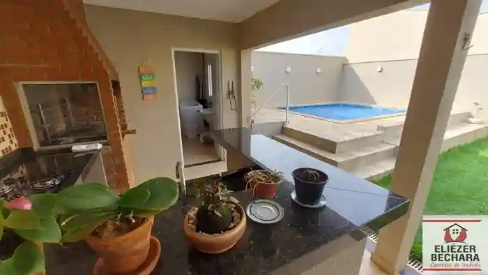 Casa com 2 quartos à venda, 195m² — foto 1 de 46