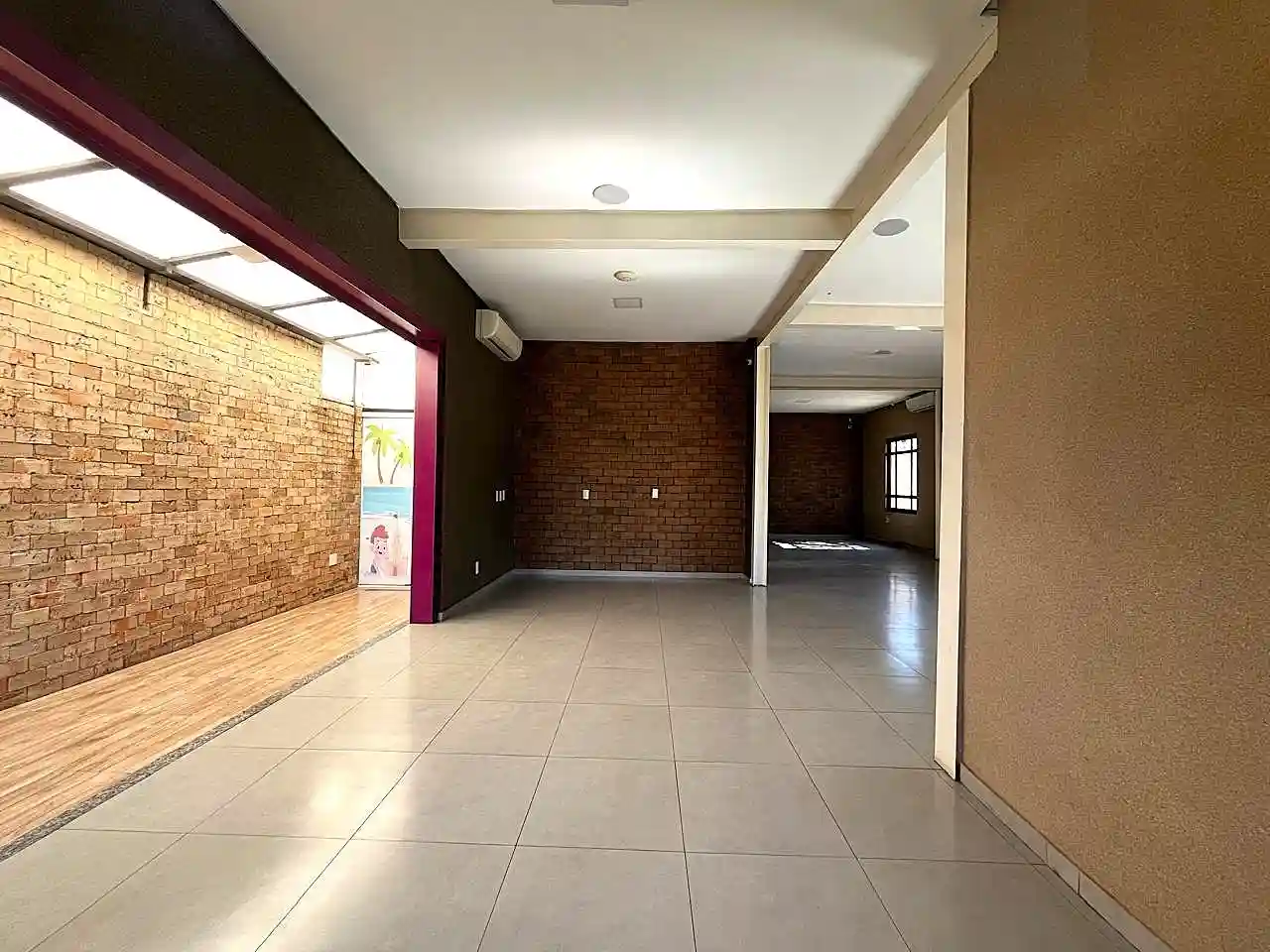 Casa Comercial  para aluguel, 100m² — foto 11 de 16