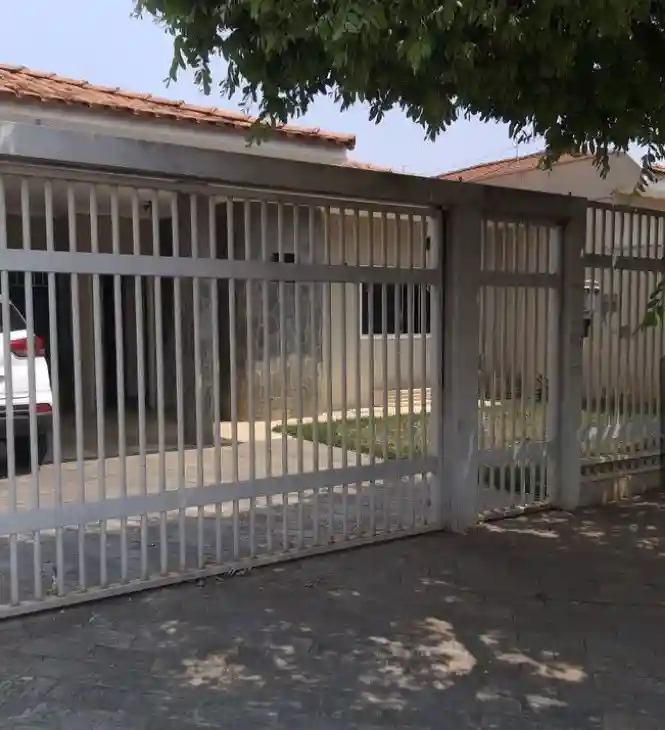 Casa com 4 quartos à venda, 188m² — foto 3 de 42