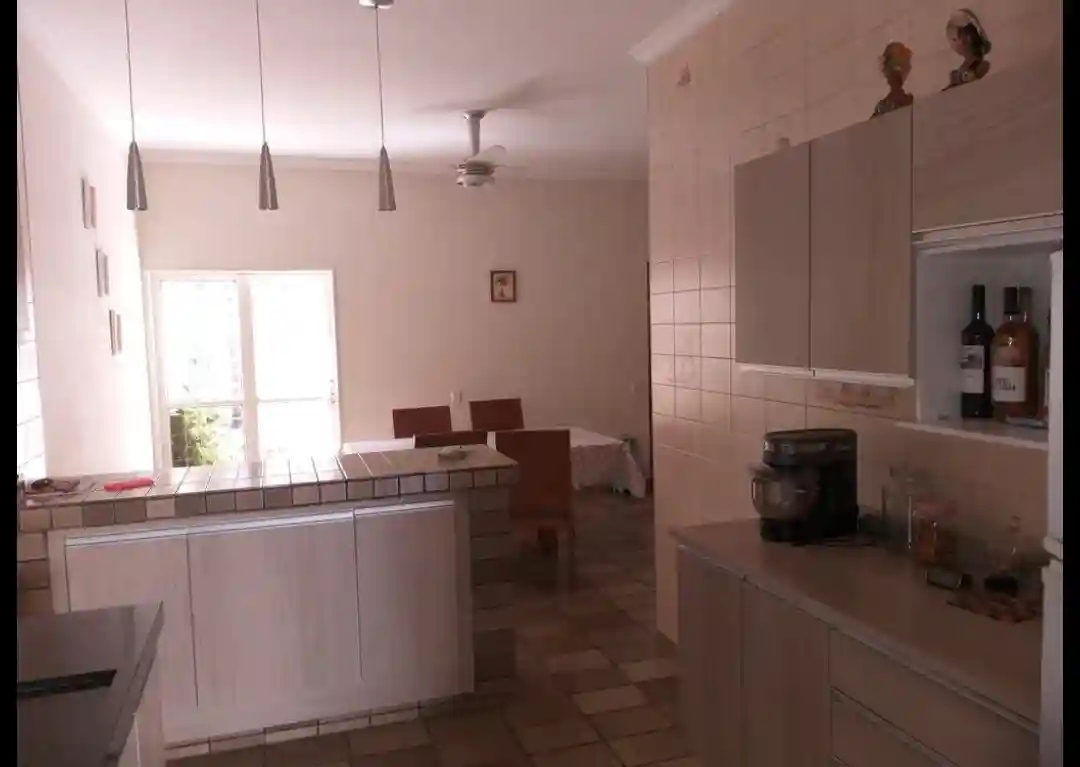 Casa com 4 quartos à venda, 188m² — foto 13 de 42