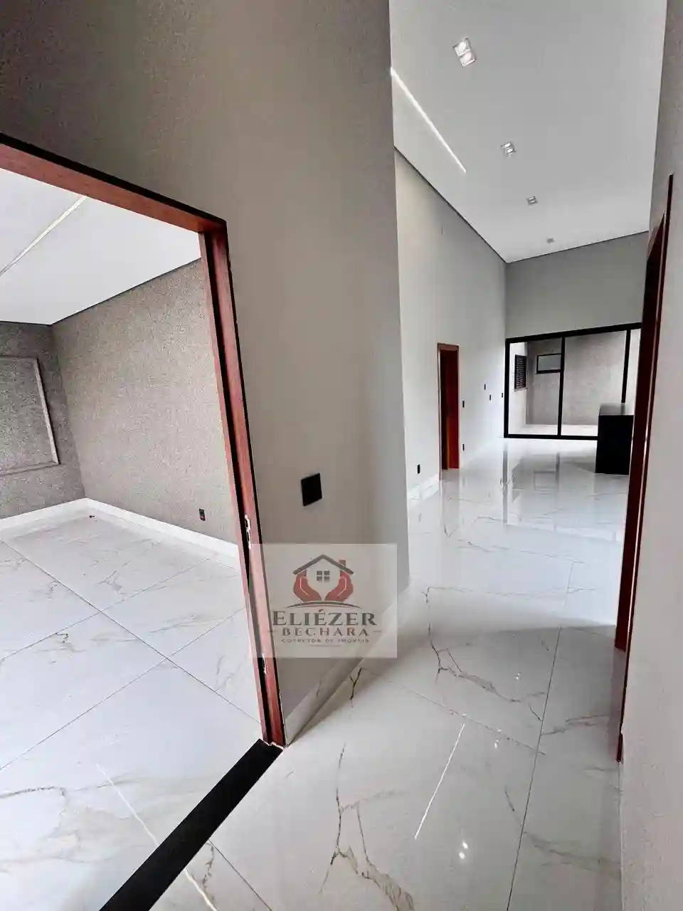 Casa com 3 quartos à venda, 127m² — foto 31 de 38