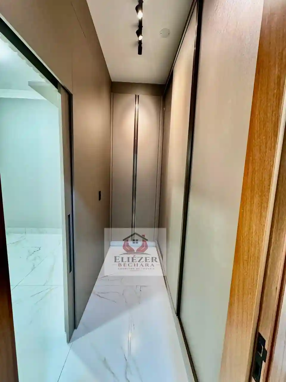 Casa com 3 quartos à venda, 127m² — foto 8 de 38