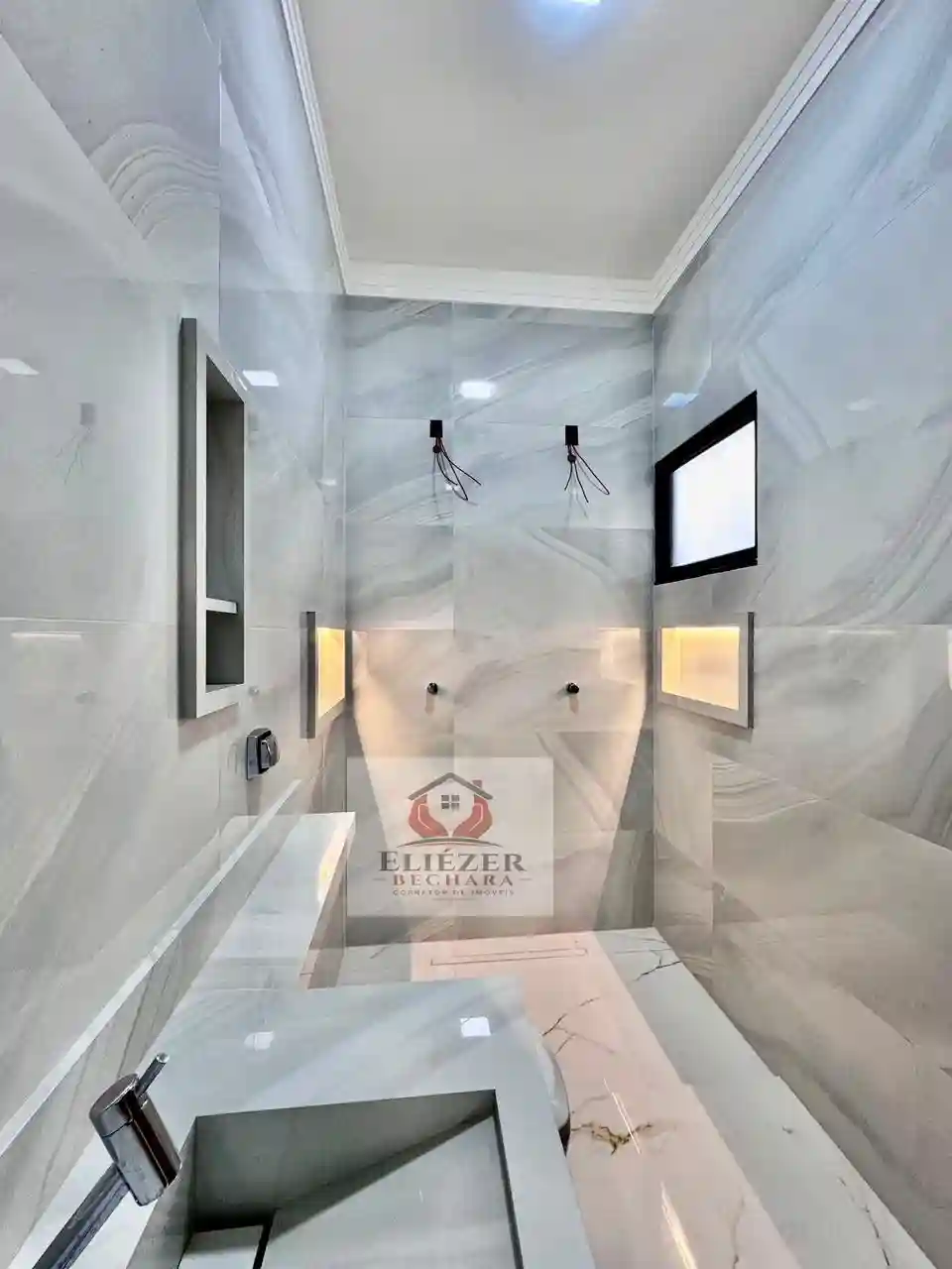 Casa com 3 quartos à venda, 127m² — foto 24 de 38