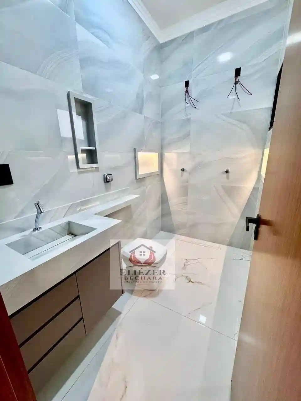 Casa com 3 quartos à venda, 127m² — foto 23 de 38