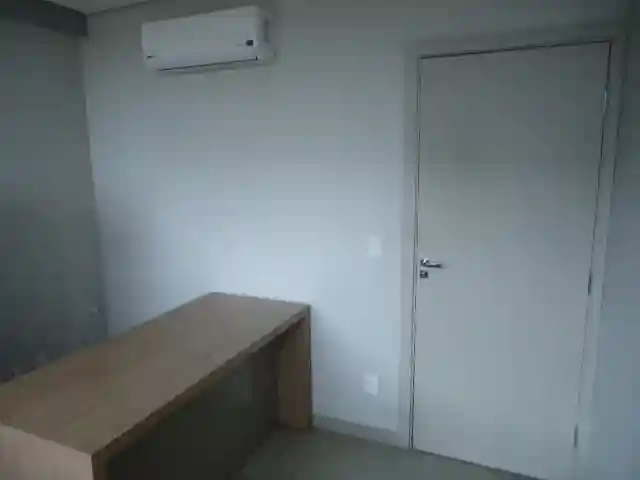 Conjunto Comercial / Sala  para aluguel, 15m² — foto 3 de 29
