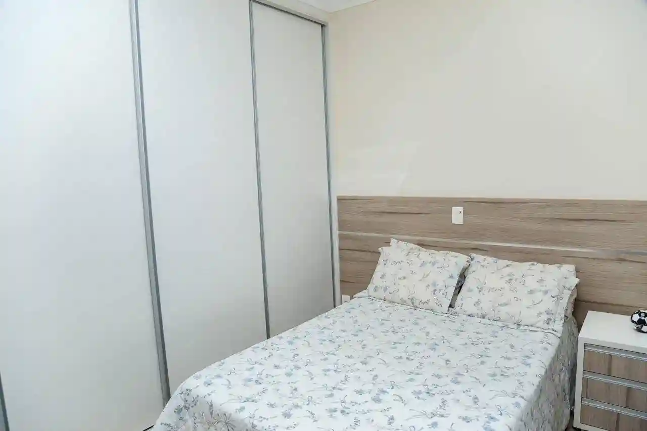 Casa de Condomínio com 4 quartos à venda, 300m² — foto 21 de 29