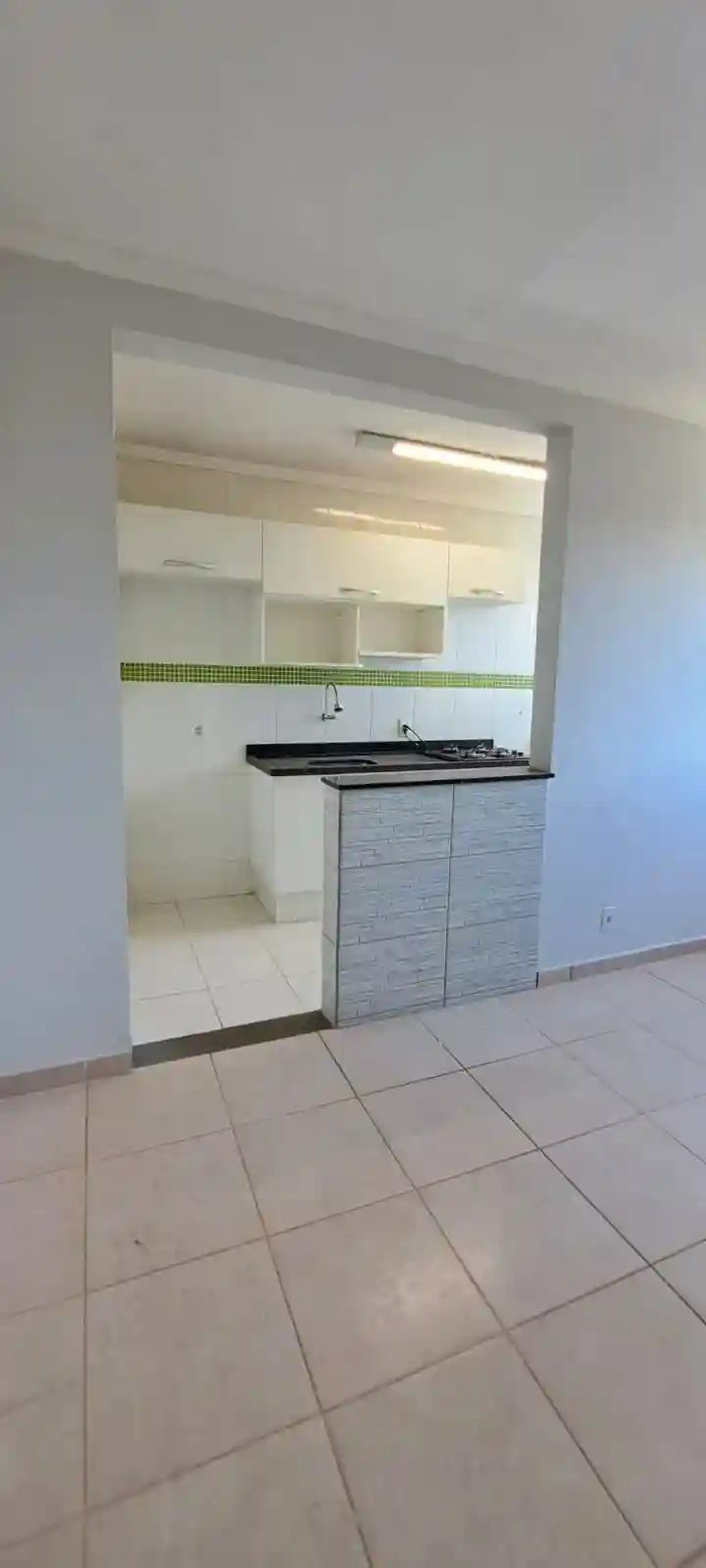 Apartamento com 2 quartos à venda, 47m² — foto 2 de 17