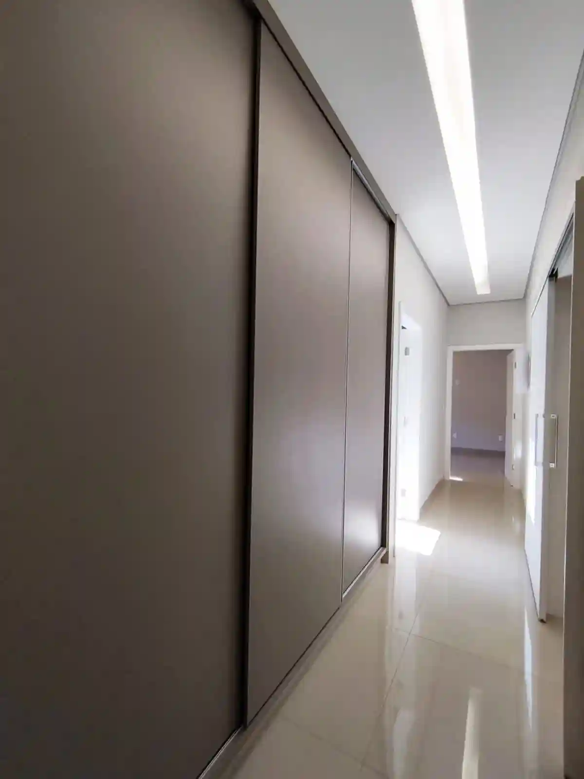Casa de Condomínio com 3 quartos à venda, 212m² — foto 14 de 26