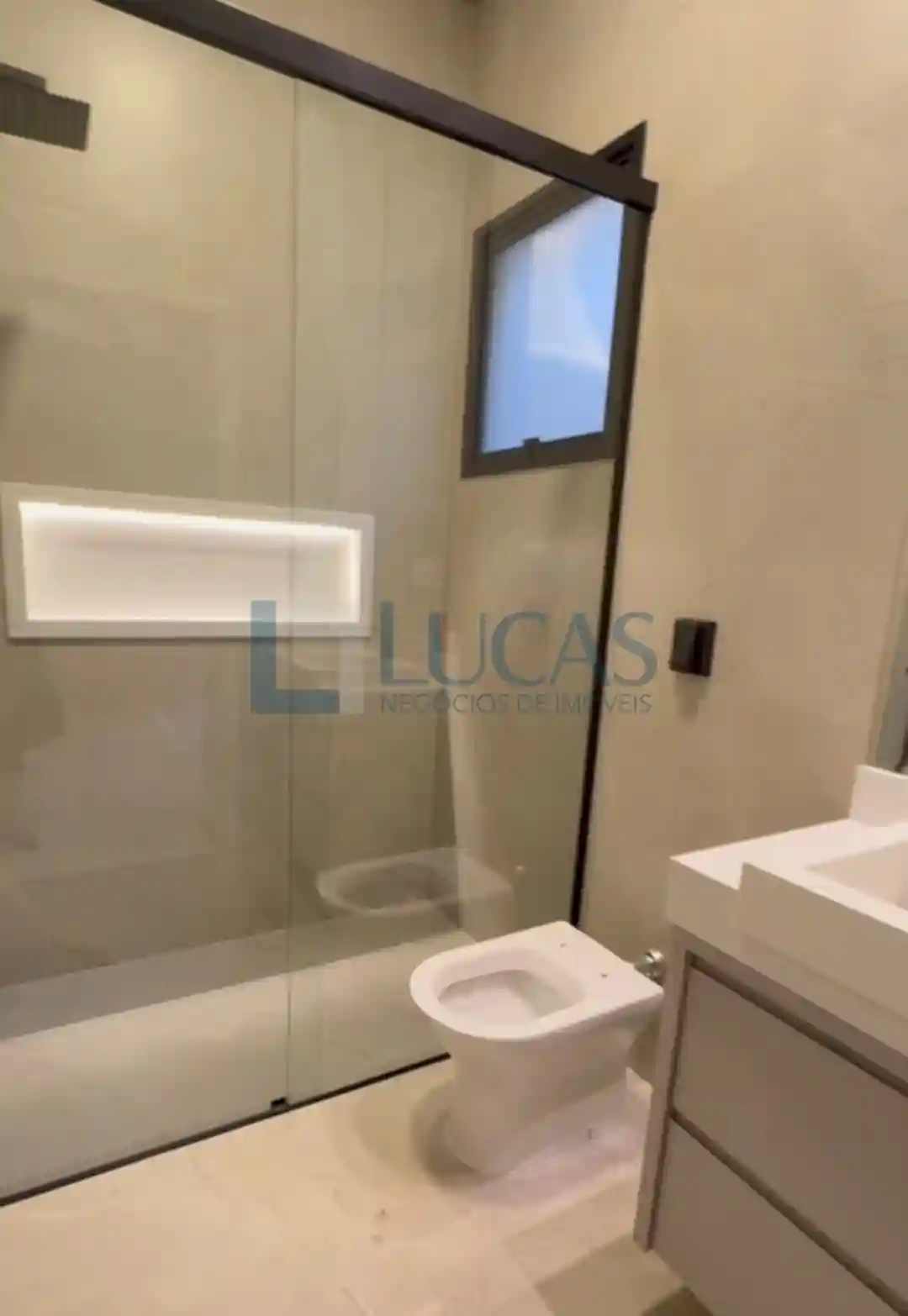 Casa de Condomínio com 4 quartos à venda, 273m² — foto 16 de 16