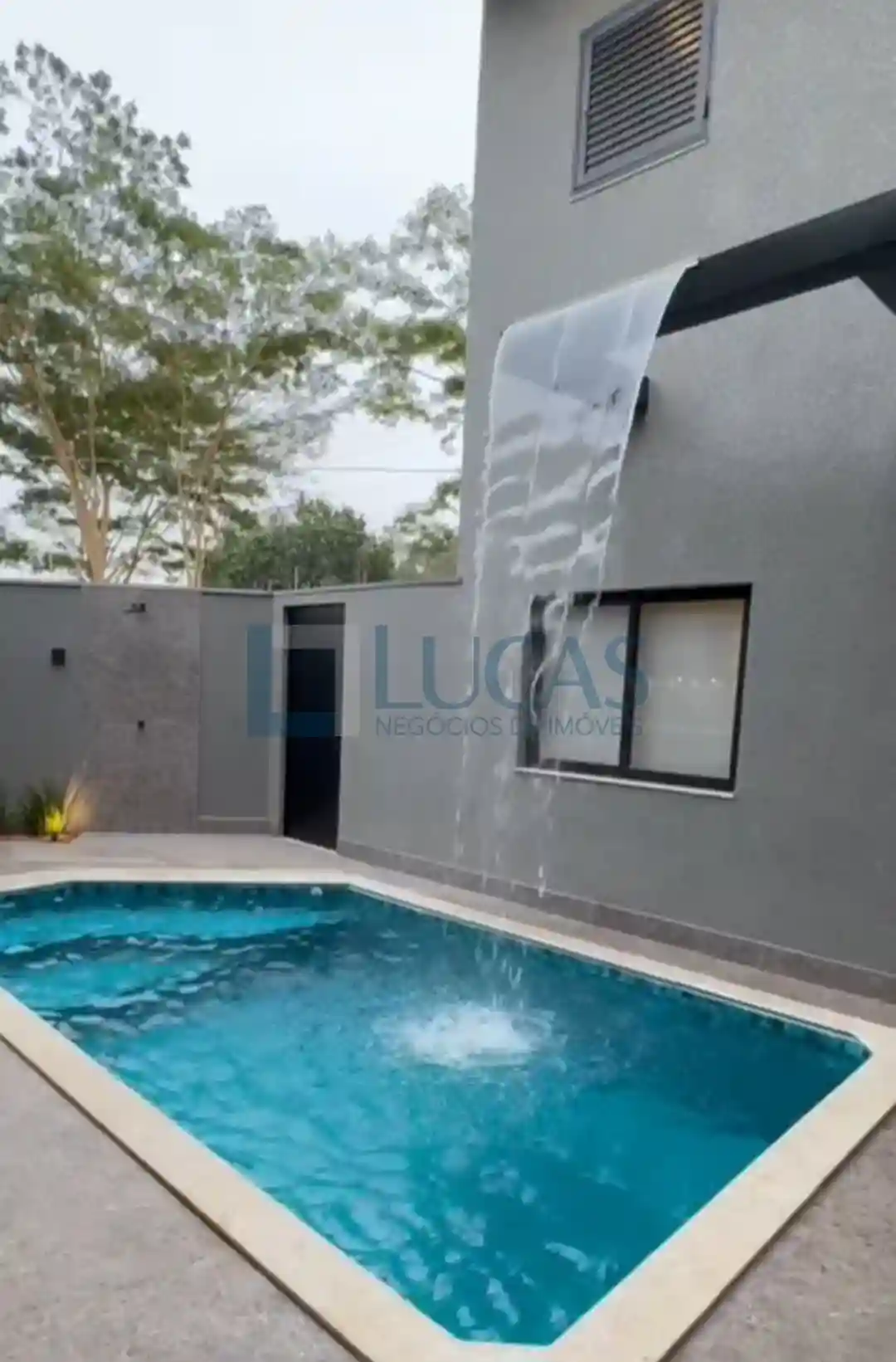 Casa de Condomínio com 4 quartos à venda, 273m² — foto 4 de 16