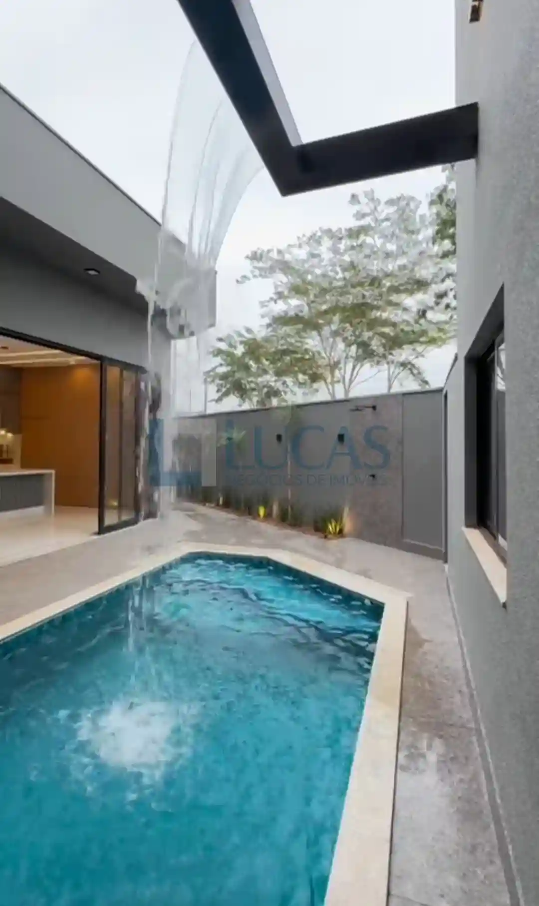 Casa de Condomínio com 4 quartos à venda, 273m² — foto 5 de 16