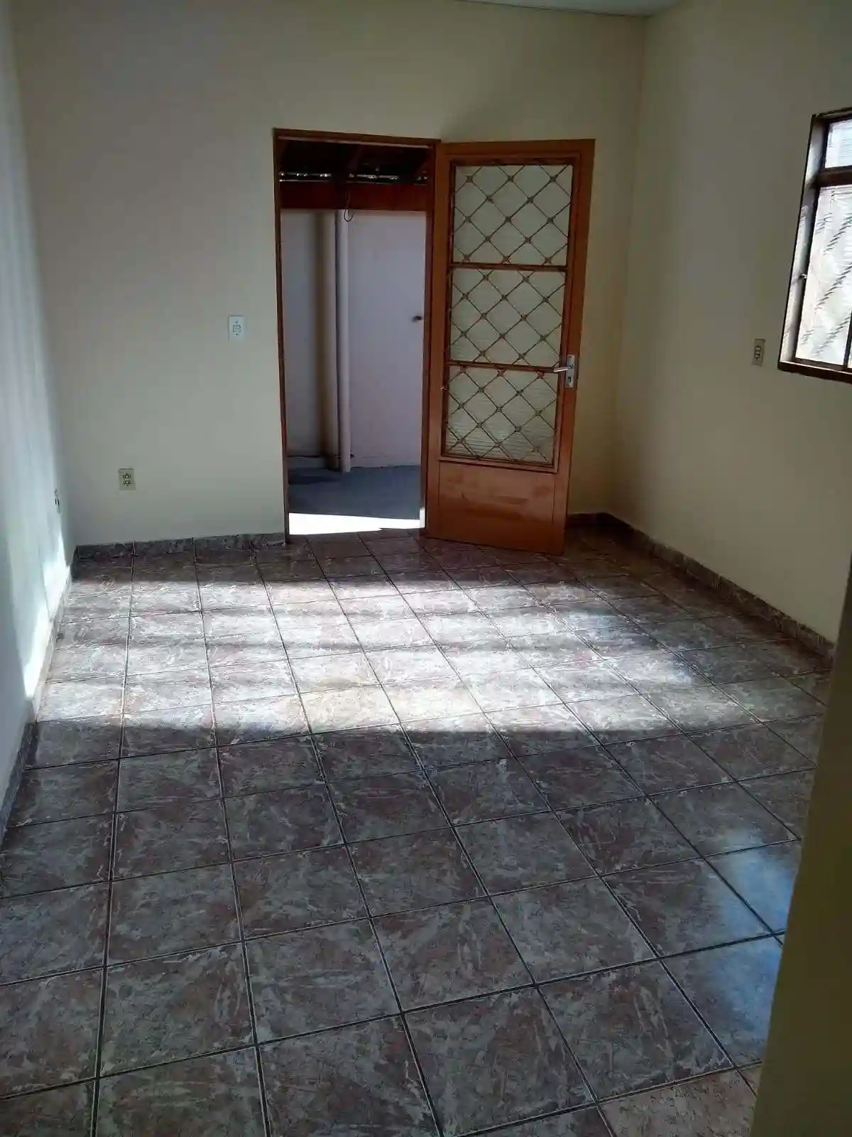 Casa com 2 quartos à venda, 84m² — foto 3 de 12