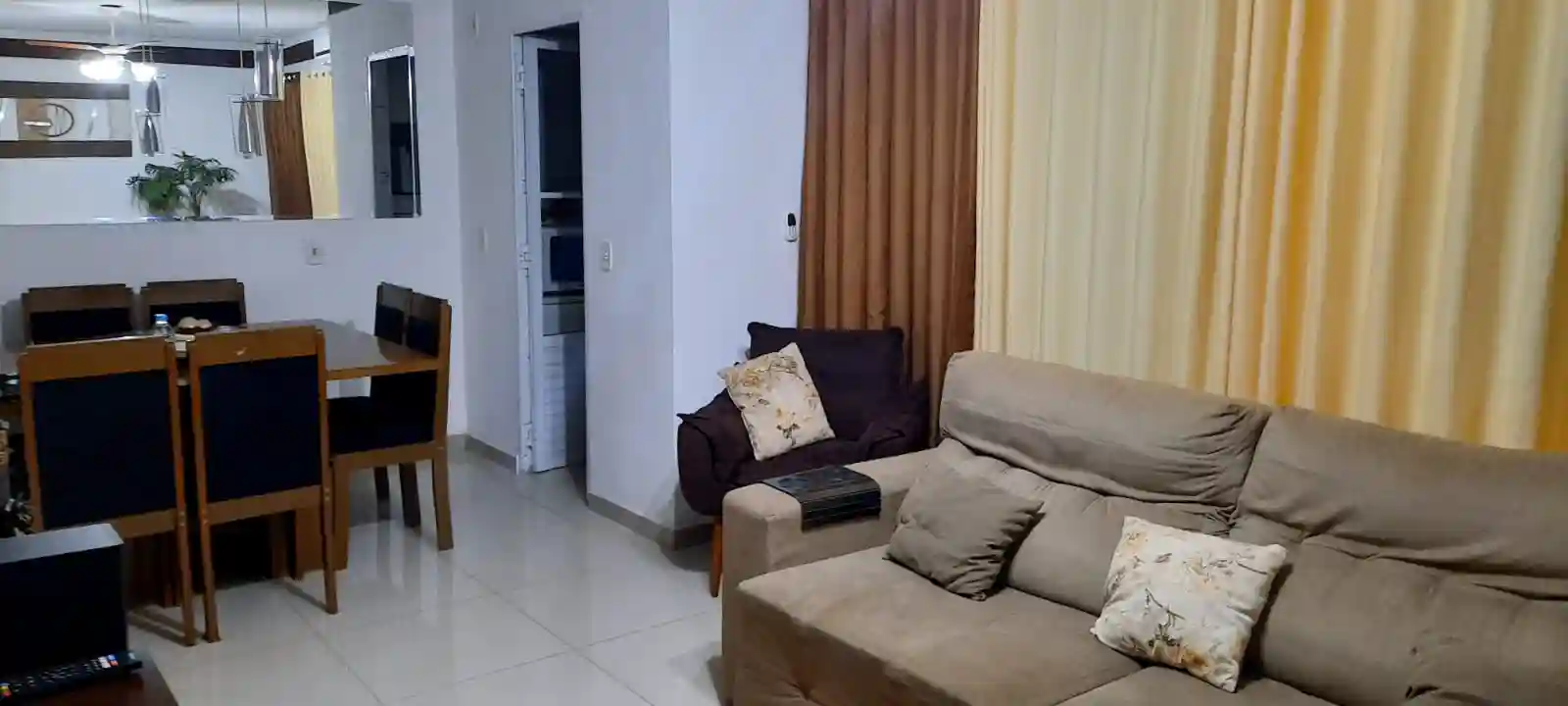 Casa de Condomínio com 2 quartos à venda, 140m² — foto 2 de 6