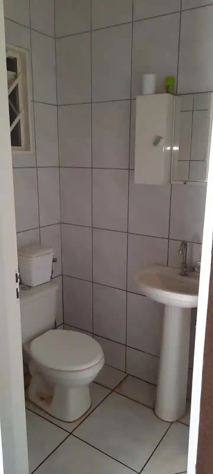 Casa de Condomínio com 2 quartos à venda, 140m² — foto 4 de 6