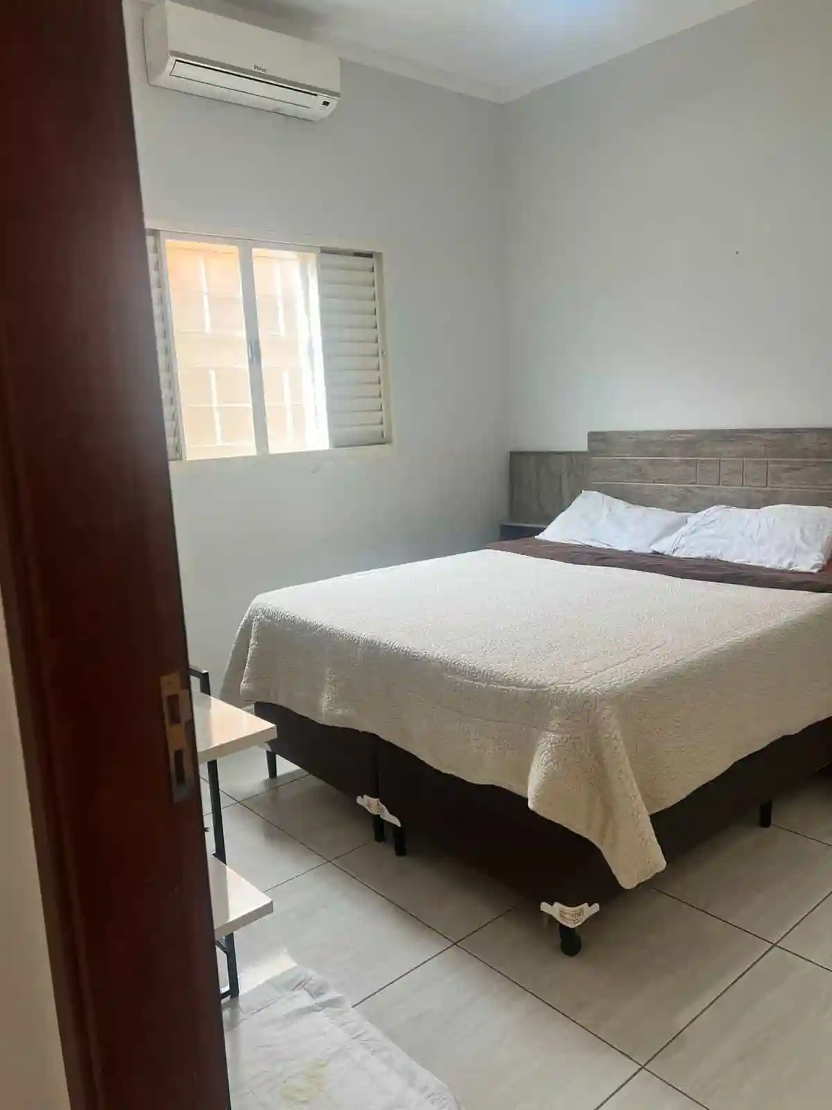 Casa com 2 quartos à venda, 52m² — foto 2 de 12
