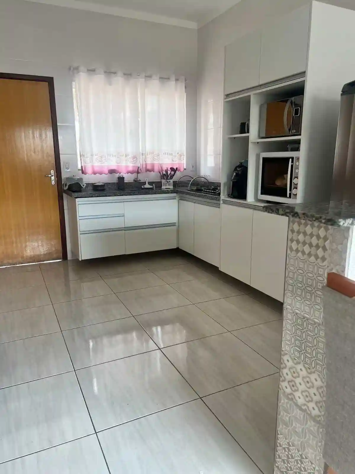 Casa com 2 quartos à venda, 52m² — foto 3 de 12