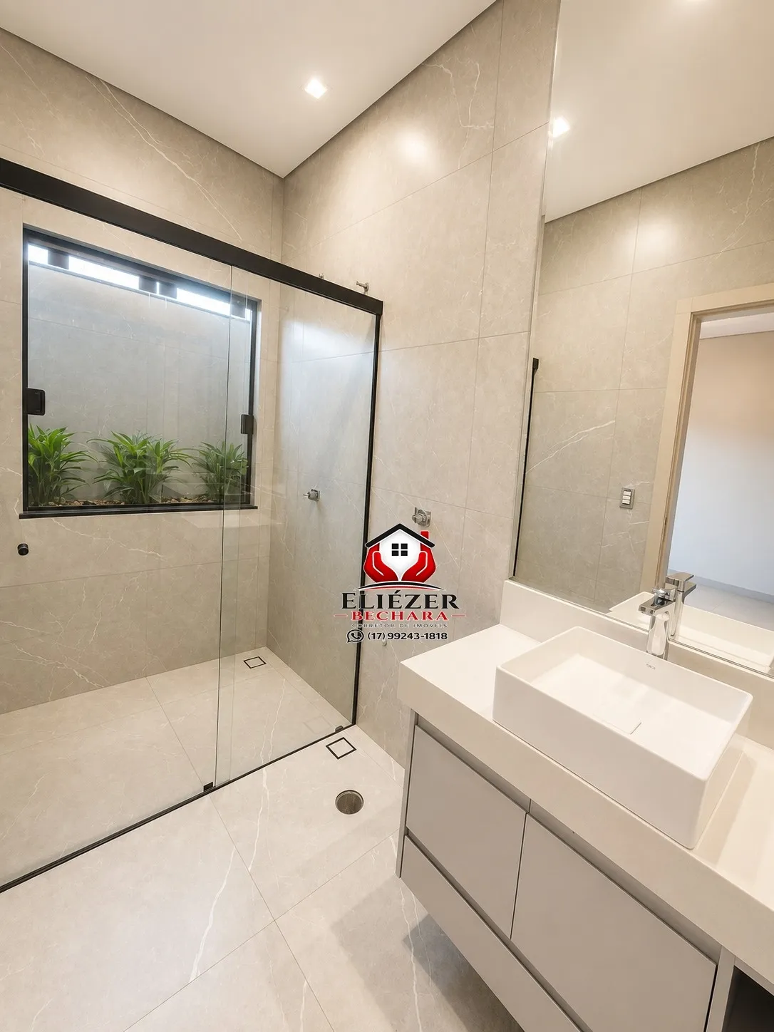 Casa de Condomínio com 3 quartos à venda, 225m² — foto 8 de 24
