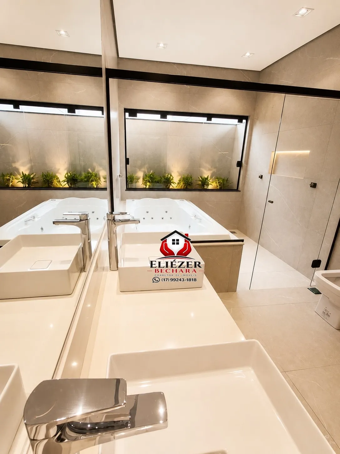 Casa de Condomínio com 3 quartos à venda, 225m² — foto 2 de 24