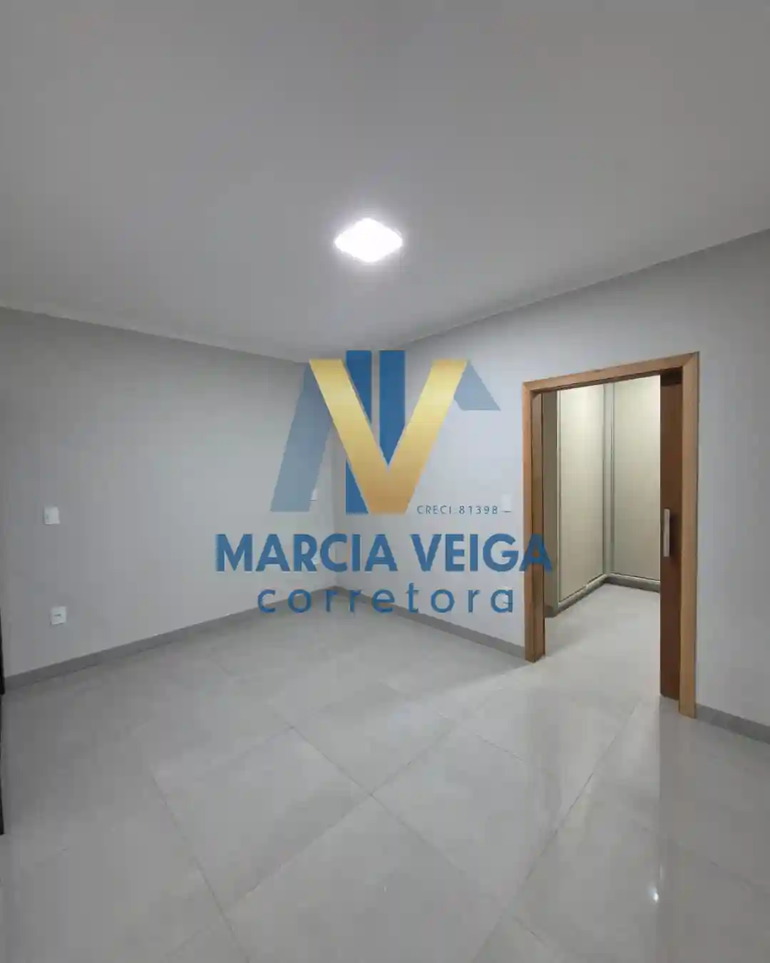 Casa de Condomínio com 3 quartos à venda, 253m² — foto 10 de 21