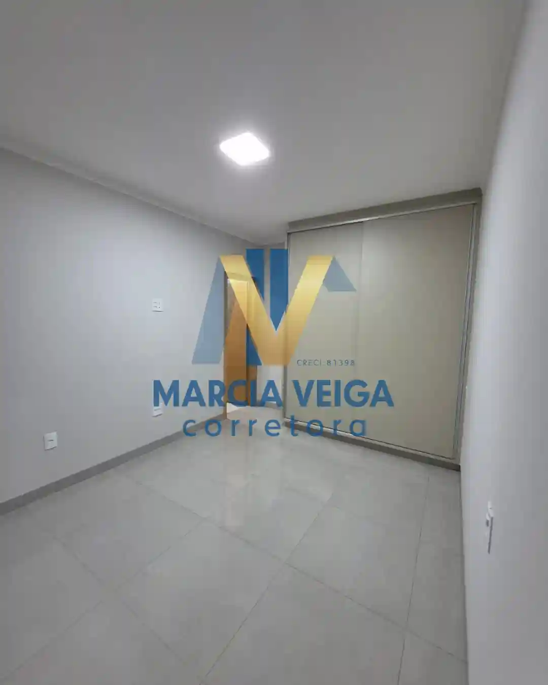 Casa de Condomínio com 3 quartos à venda, 253m² — foto 15 de 21