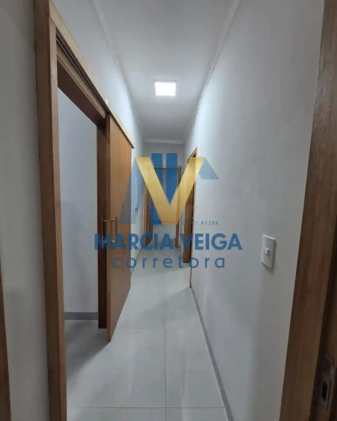 Casa de Condomínio com 3 quartos à venda, 253m² — foto 11 de 21