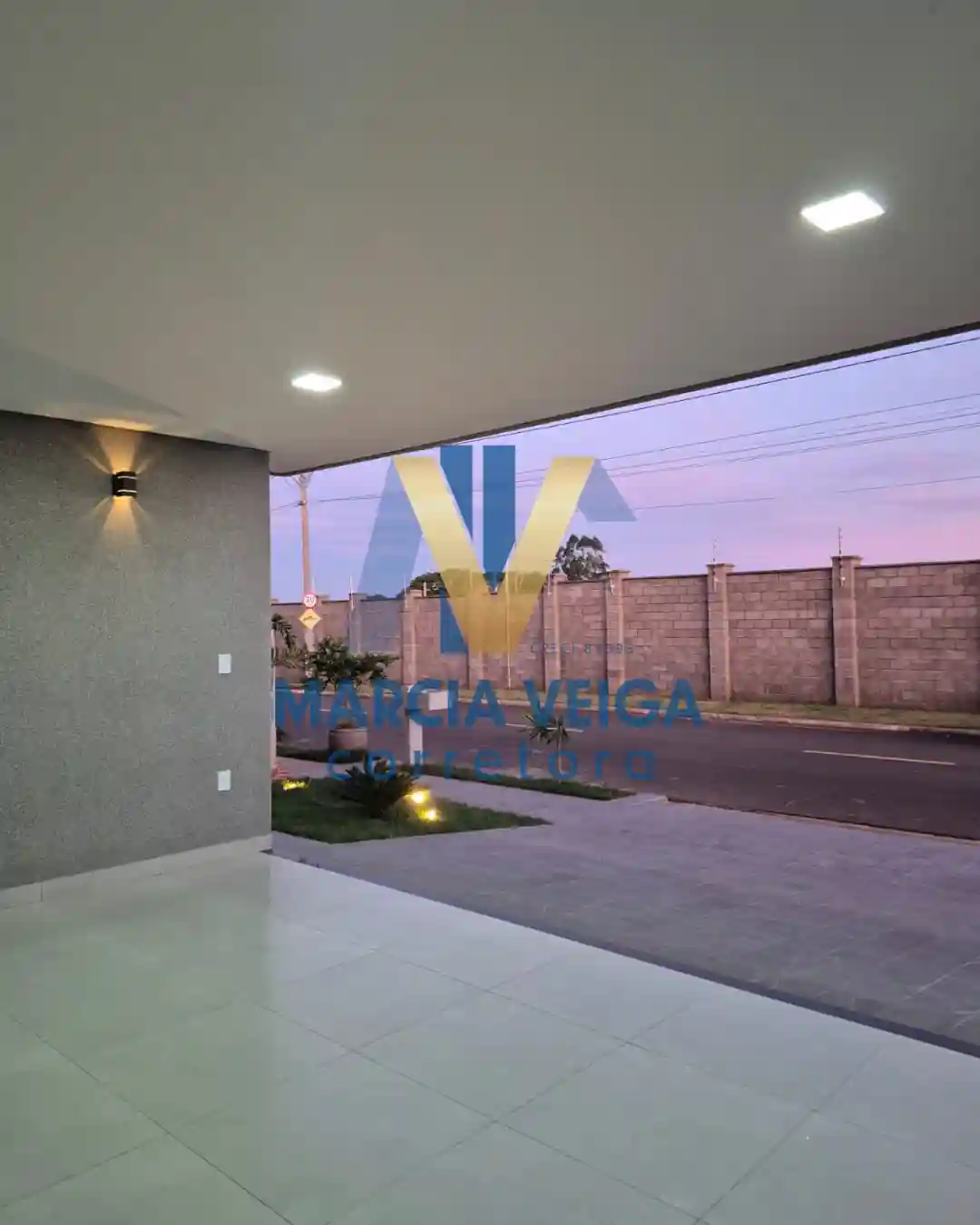Casa de Condomínio com 3 quartos à venda, 253m² — foto 8 de 21