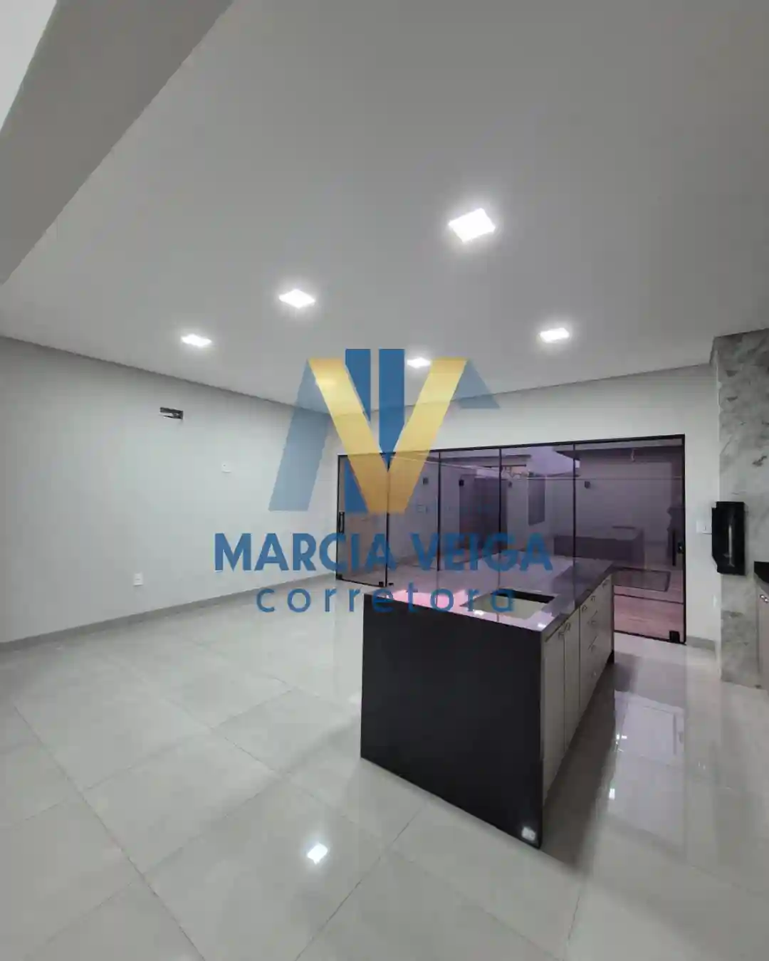 Casa de Condomínio com 3 quartos à venda, 253m² — foto 6 de 21