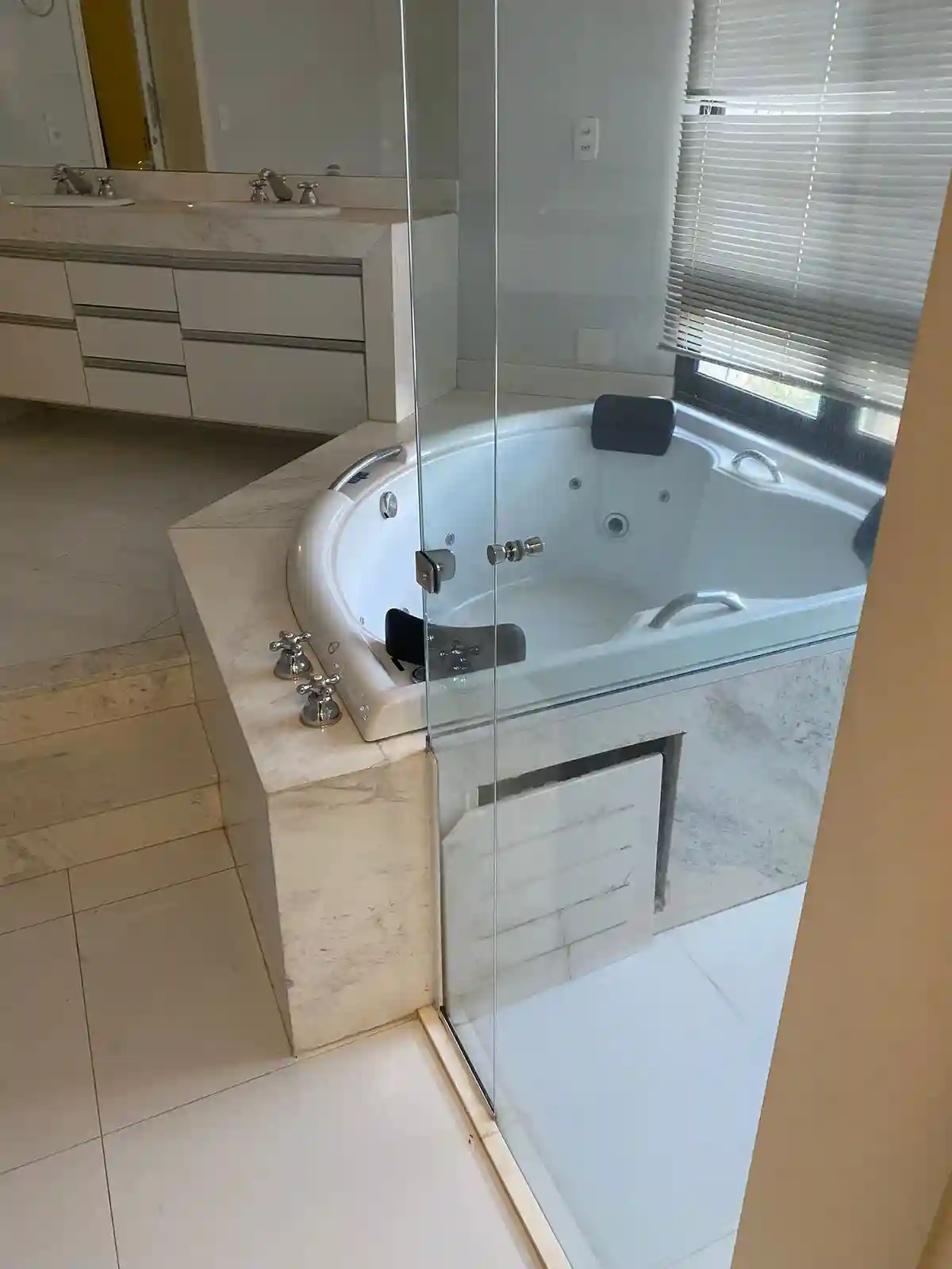 Apartamento com 4 quartos à venda, 480m² — foto 21 de 29