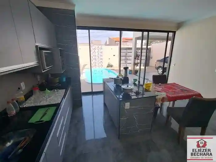Casa com 3 quartos à venda, 150m² — foto 29 de 42