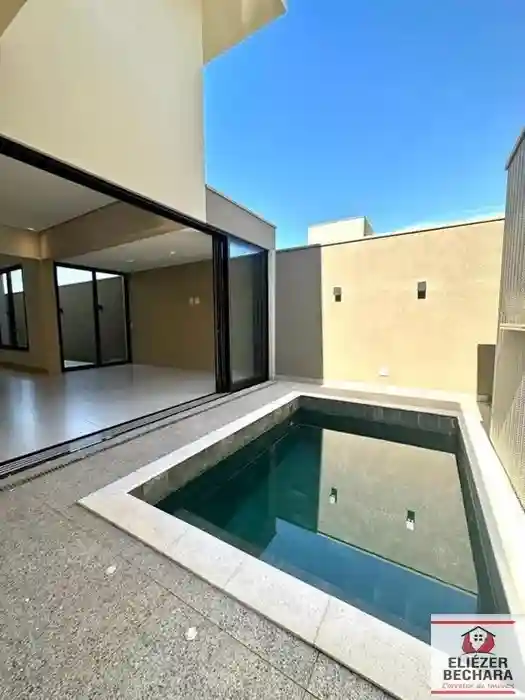 Casa de Condomínio com 4 quartos à venda, 250m² — foto 10 de 25