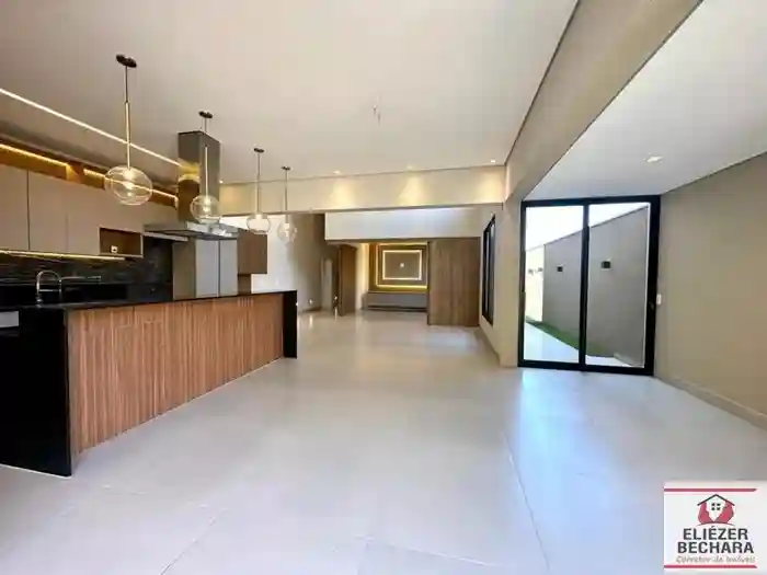 Casa de Condomínio com 4 quartos à venda, 250m² — foto 11 de 25