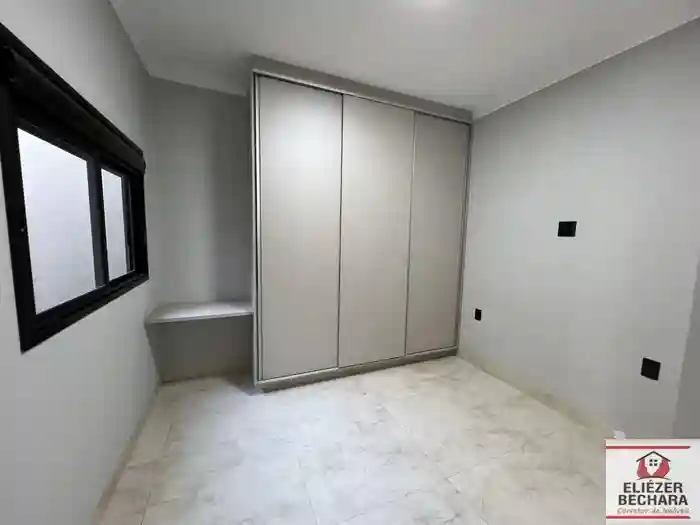 Casa com 3 quartos à venda, 130m² — foto 3 de 11