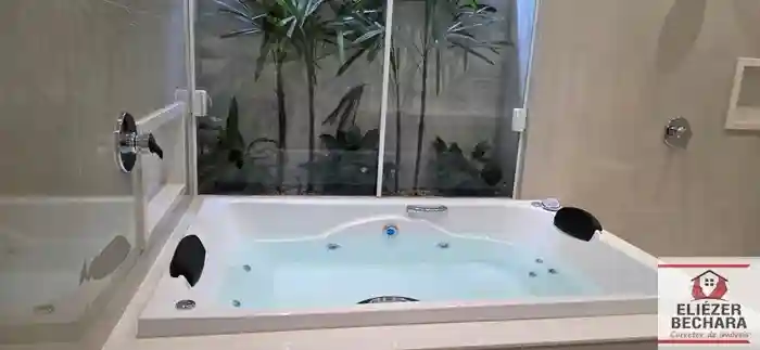Casa de Condomínio com 3 quartos à venda, 215m² — foto 4 de 43