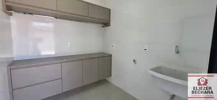 Casa de Condomínio com 3 quartos à venda, 215m² — foto 22 de 43