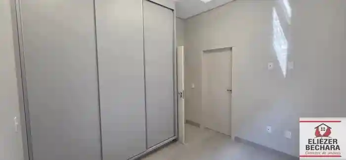 Casa de Condomínio com 3 quartos à venda, 215m² — foto 39 de 43