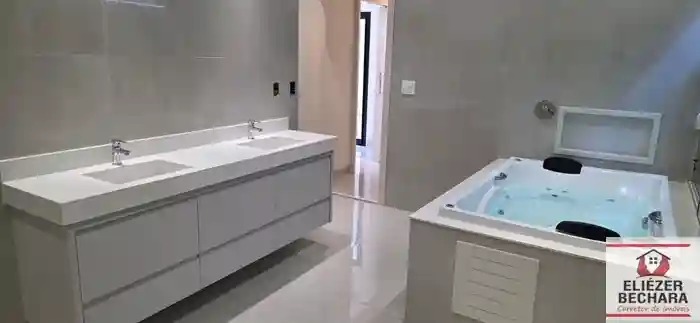 Casa de Condomínio com 3 quartos à venda, 215m² — foto 26 de 43