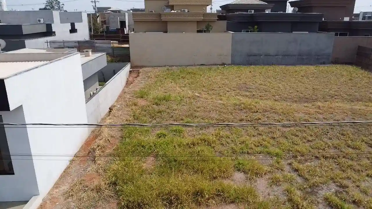 Terreno / Lote / Condomínio  à venda, 291m² — foto 3 de 6