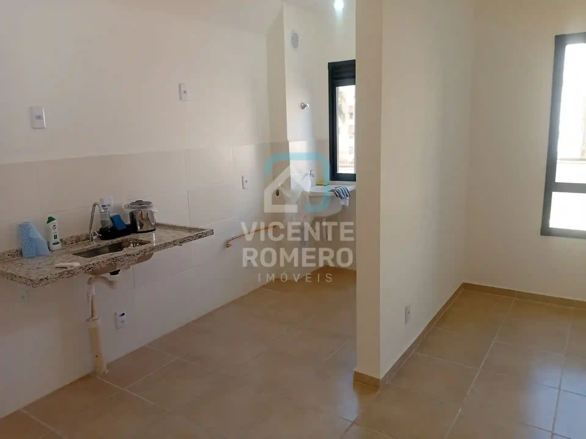 Apartamento com 2 quartos para aluguel, 43m² — foto 4 de 50