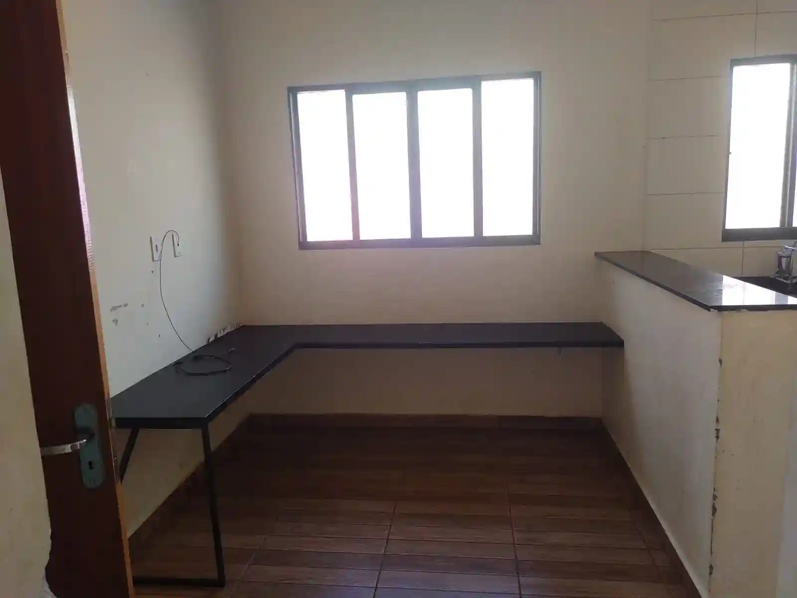 Casa com 1 quarto à venda, 200m² — foto 3 de 7