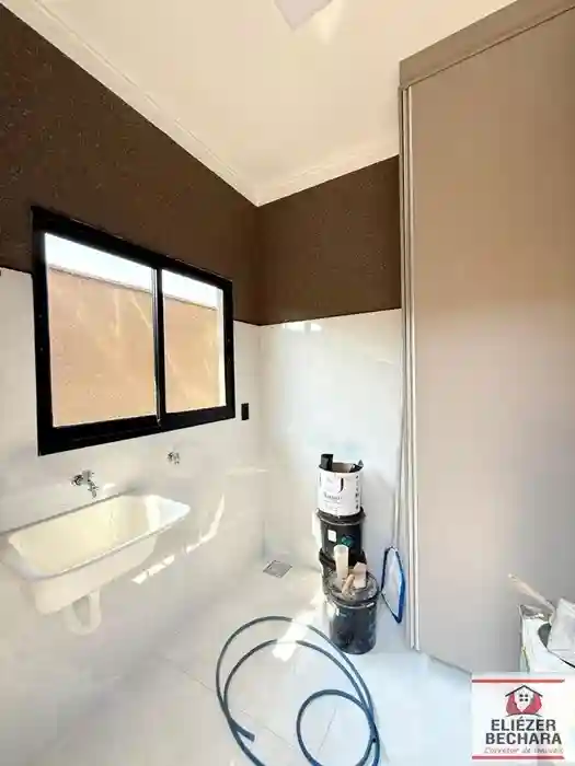 Casa de Condomínio com 3 quartos à venda, 150m² — foto 2 de 29