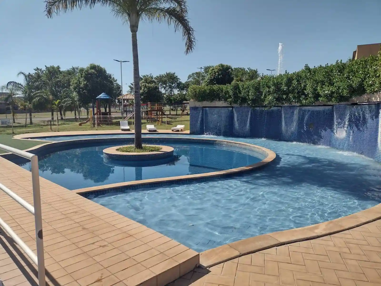 Casa de Condomínio com 3 quartos à venda, 200m² — foto 46 de 46